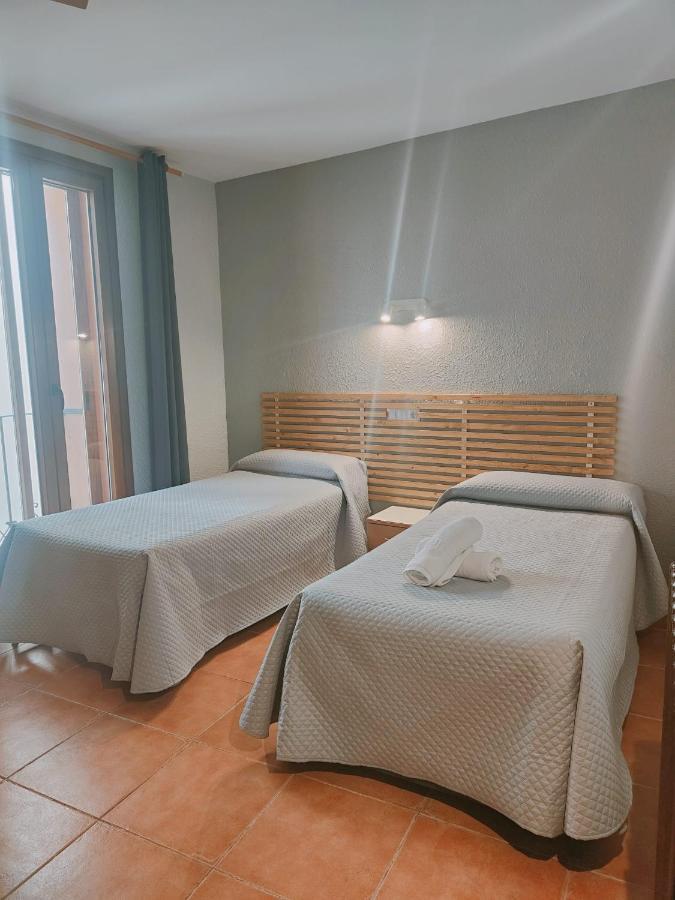 Hotel Acebo Plaza Mayor 哈卡 外观 照片