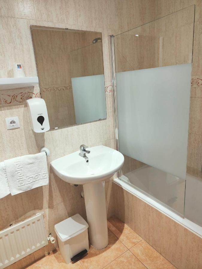 Hotel Acebo Plaza Mayor 哈卡 外观 照片