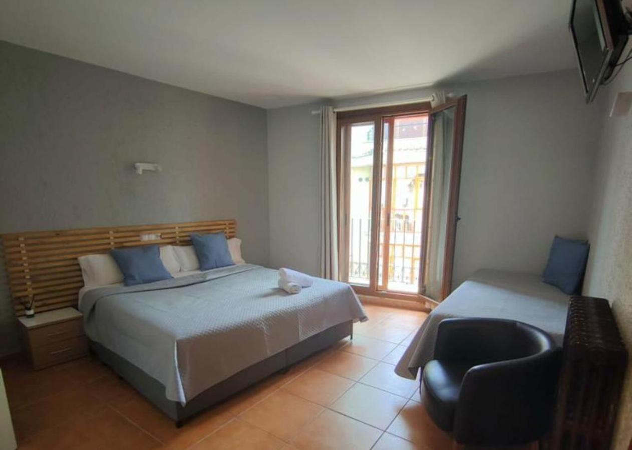 Hotel Acebo Plaza Mayor 哈卡 外观 照片