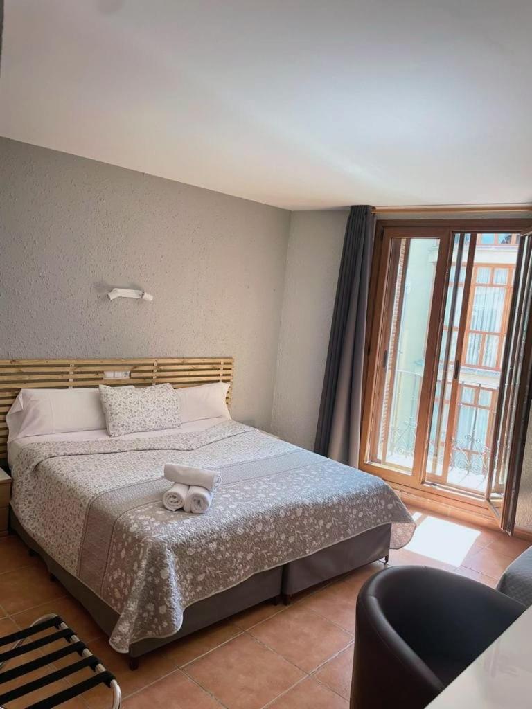 Hotel Acebo Plaza Mayor 哈卡 外观 照片